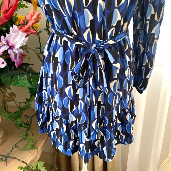 Zara Geometric PRINTED SHORT DRESS with Belt Tie in Blue - Picture 9 of 13